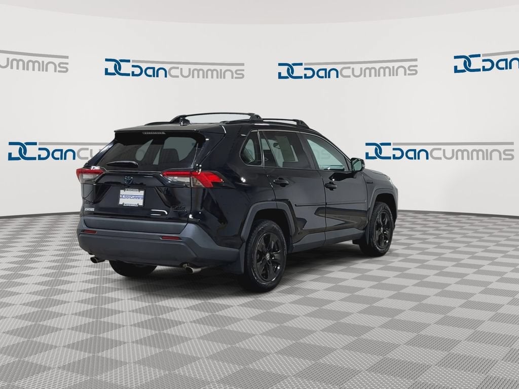 2021 Toyota RAV4 Hybrid XLE