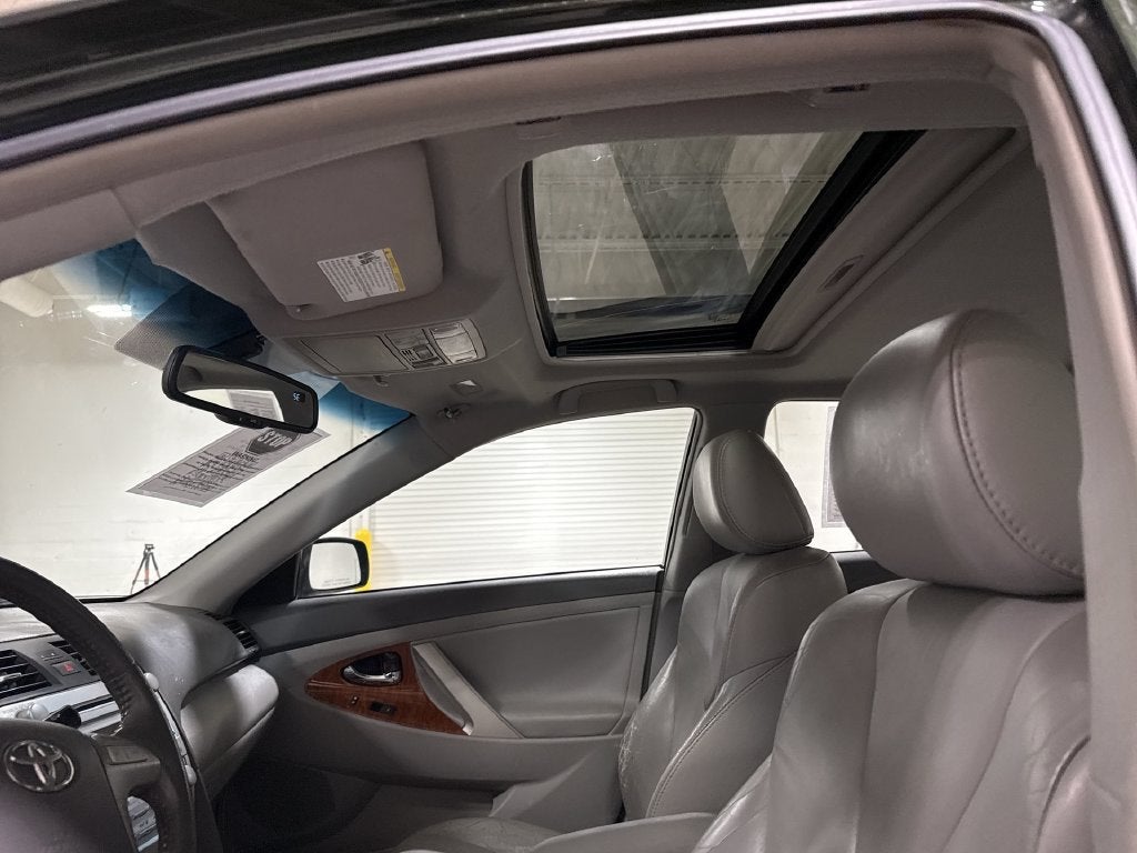 2010 Toyota Camry 4dr Sdn I4 Man (Natl)