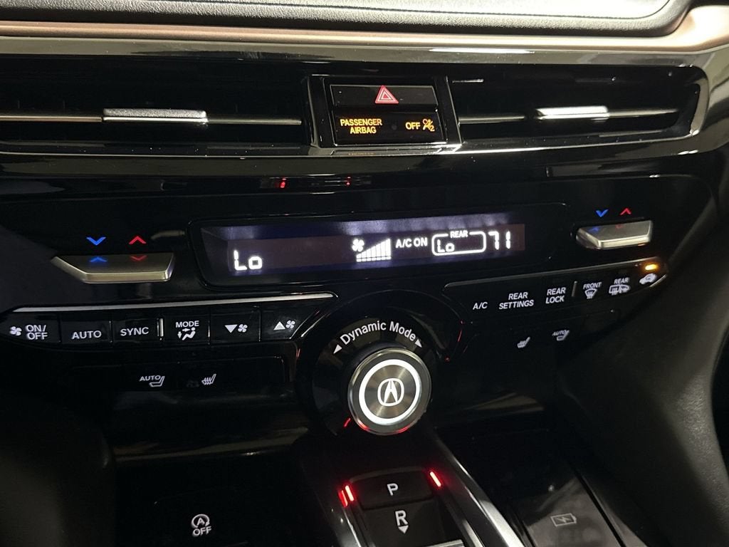 2022 Acura MDX w/Technology Package