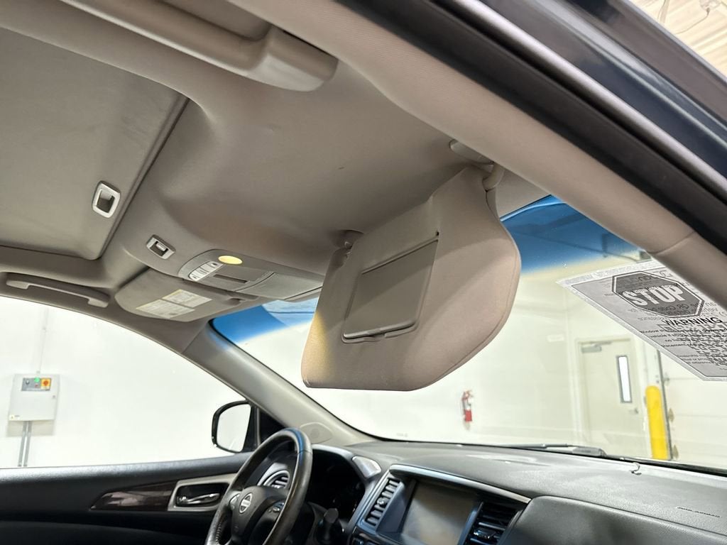 2015 Nissan Pathfinder Platinum