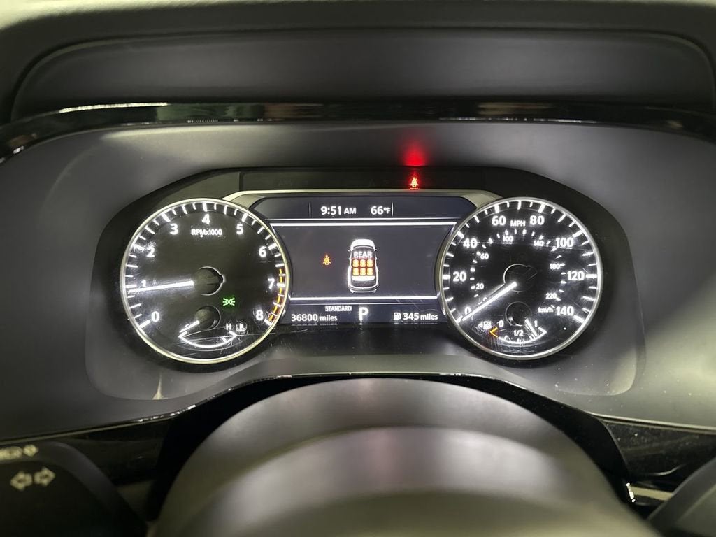 2025 Nissan Pathfinder SV
