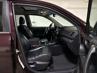 2011 Toyota Highlander Base