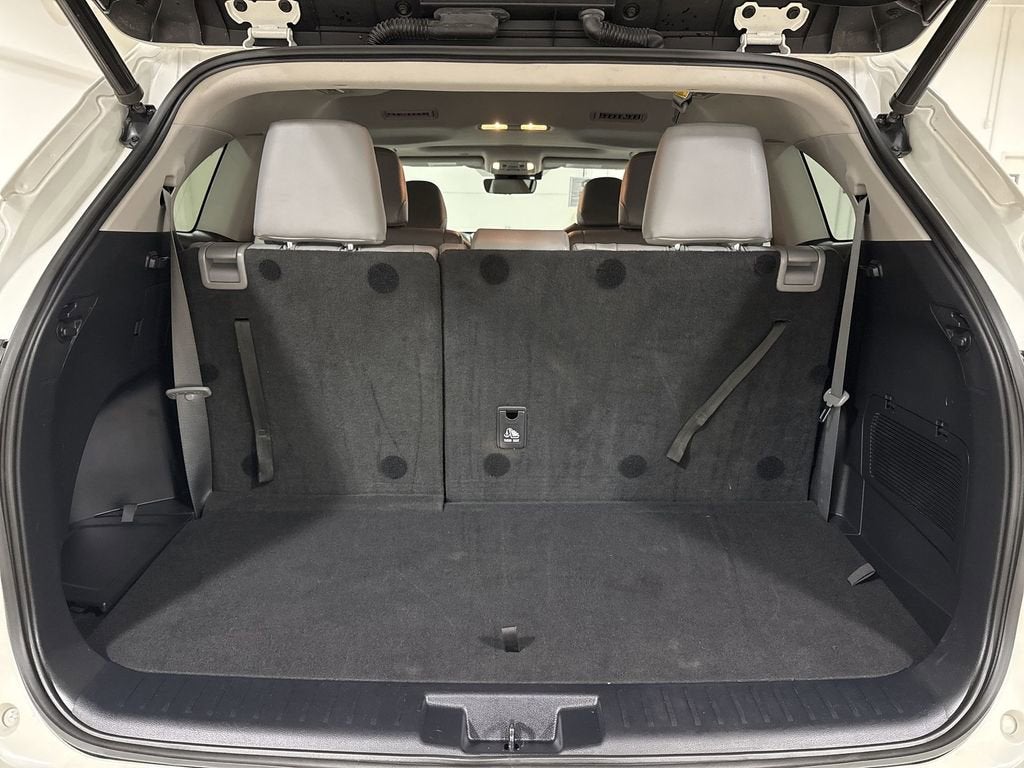 2020 Toyota Highlander Hybrid XLE