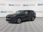2024 Toyota Highlander Hybrid XLE