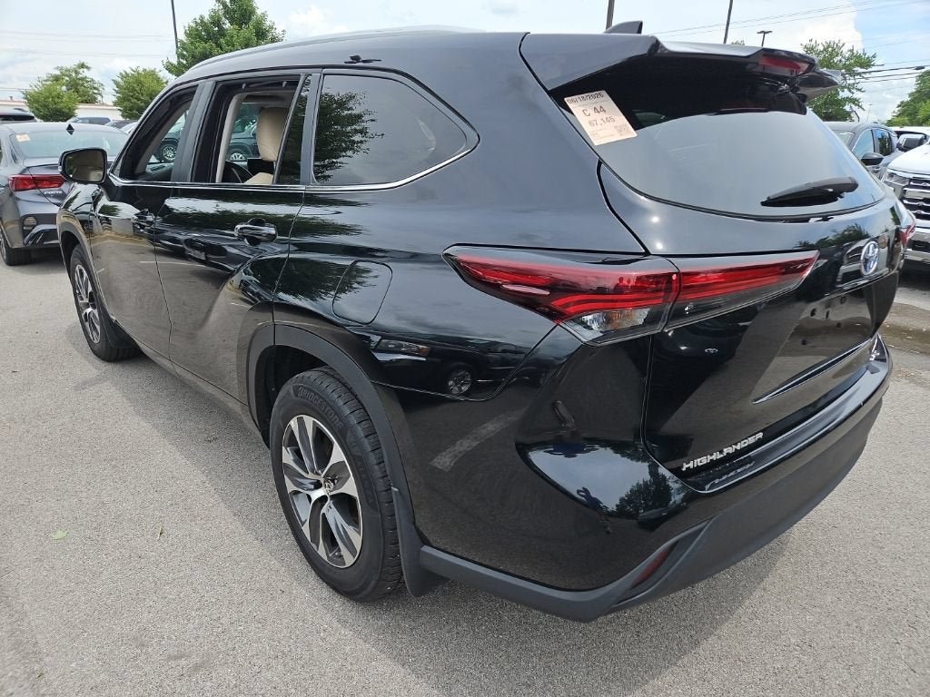 2024 Toyota Highlander Hybrid XLE