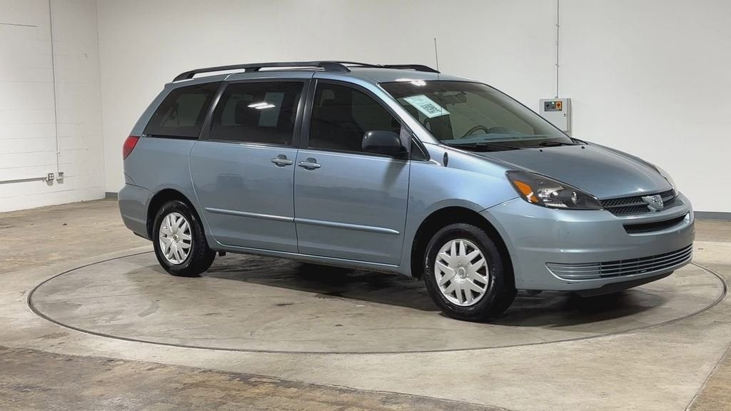2005 Toyota Sienna CE
