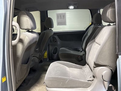 2005 Toyota Sienna CE