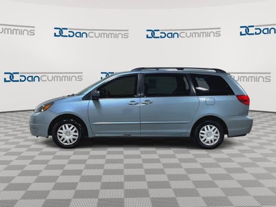 2005 Toyota Sienna CE