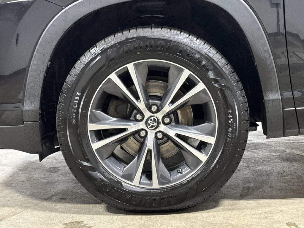 2018 Toyota Highlander LE