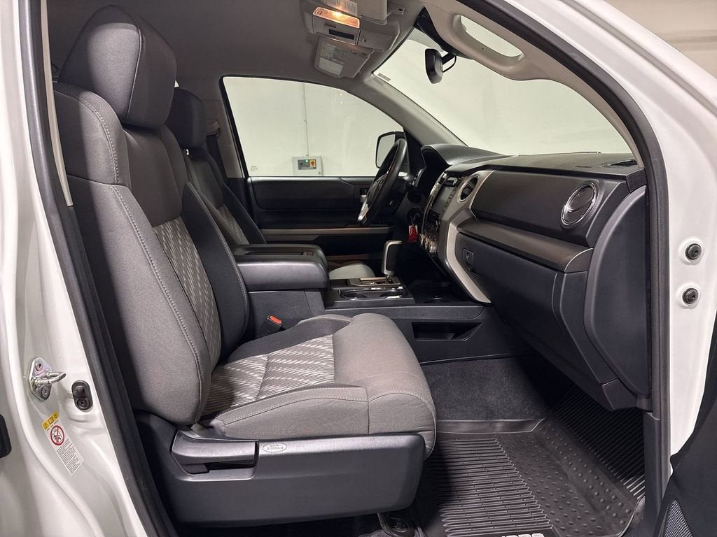 2018 Toyota Tundra 4WD SR5
