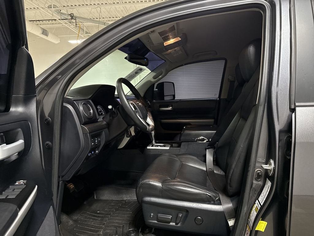 2018 Toyota Tundra 4WD SR5