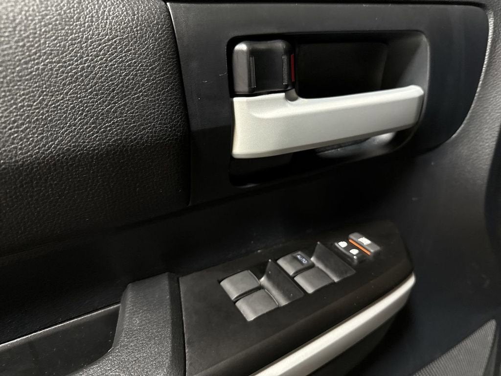 2018 Toyota Tundra 4WD SR5