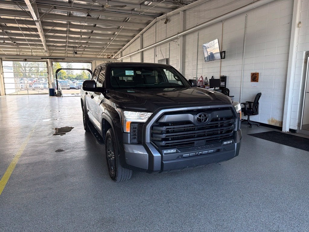 2025 Toyota Tundra 4WD SR