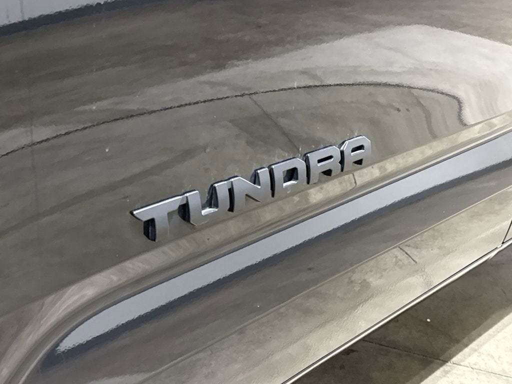 2023 Toyota Tundra 4WD SR5