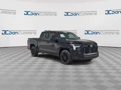 2023 Toyota Tundra 4WD SR5