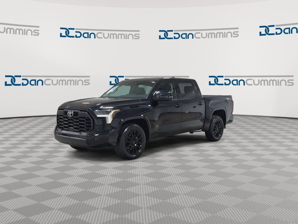 2023 Toyota Tundra 4WD SR5