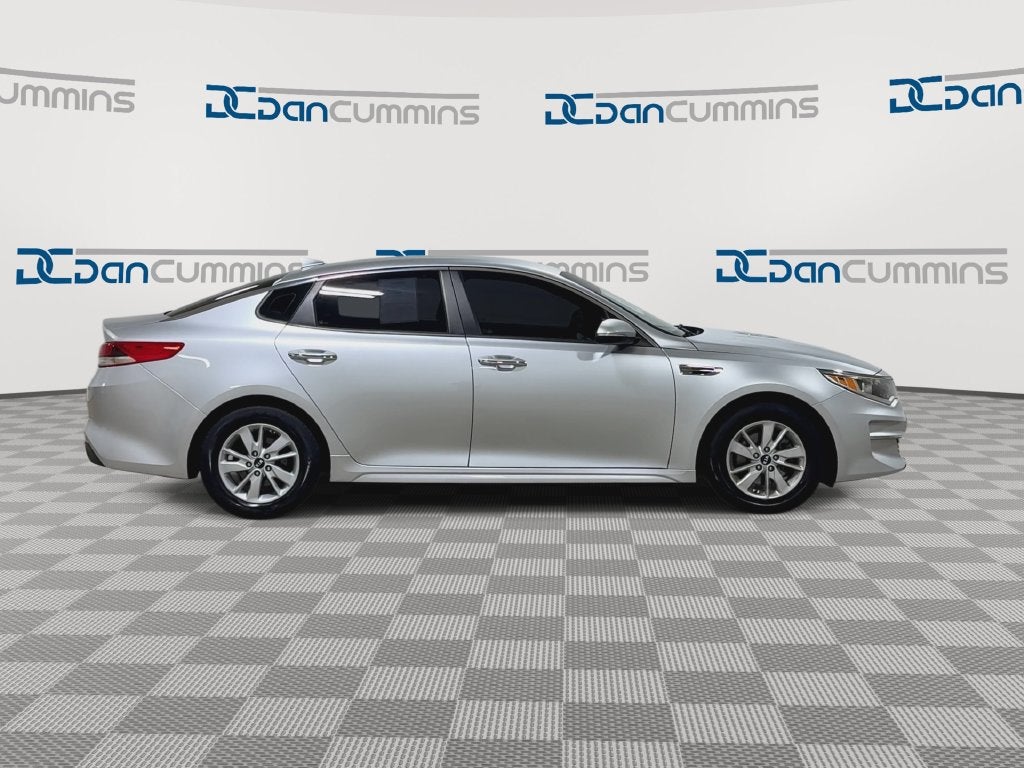 2017 Kia Optima LX