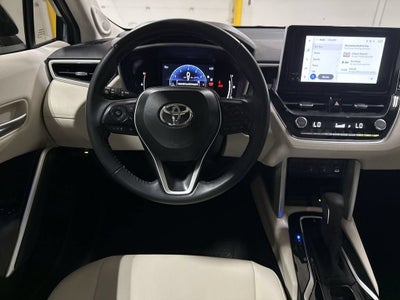 2024 Toyota Corolla Cross XLE