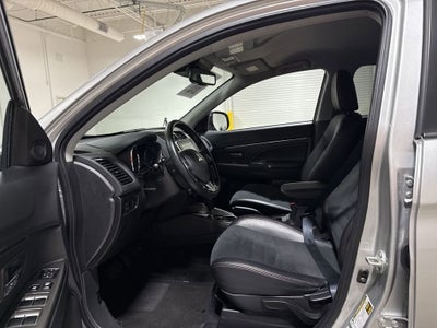 2024 Mitsubishi Outlander Sport S