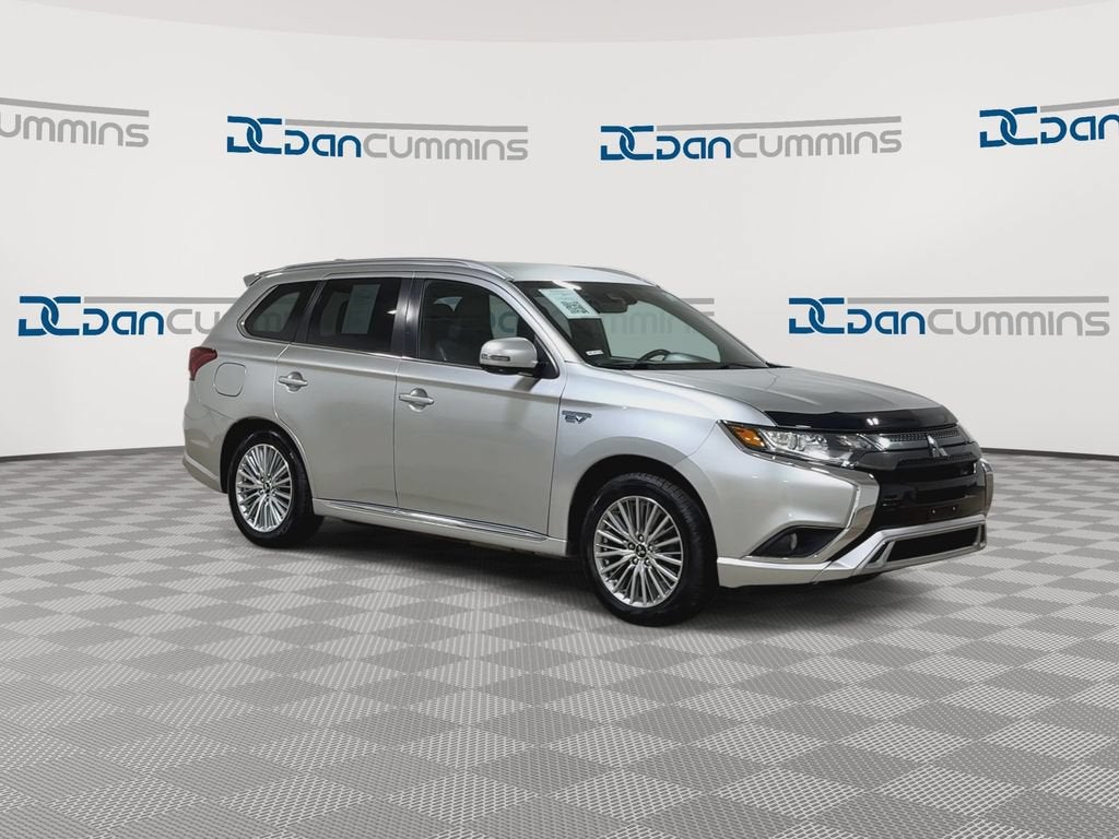 2022 Mitsubishi Outlander PHEV SEL