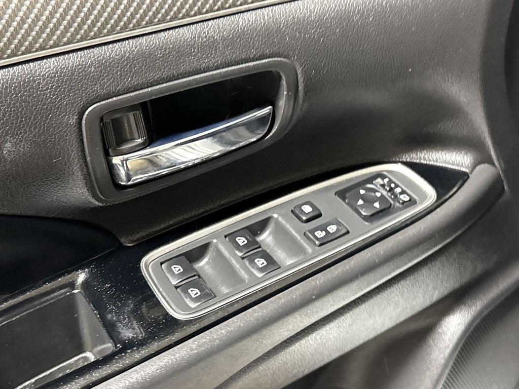 2022 Mitsubishi Outlander PHEV SEL