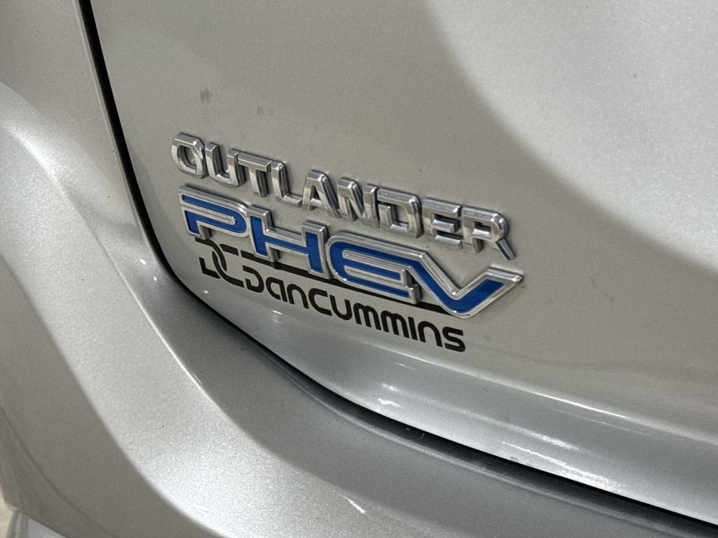 2022 Mitsubishi Outlander PHEV SEL