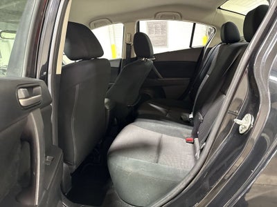 2013 Mazda Mazda3 i Sport