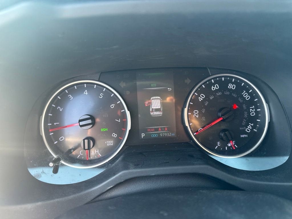 2019 Toyota RAV4 LE