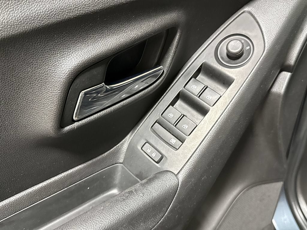 2021 Chevrolet Trax LS