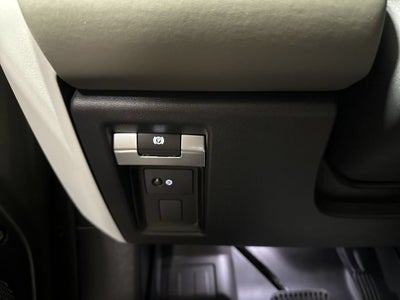 2024 Land Rover Defender S