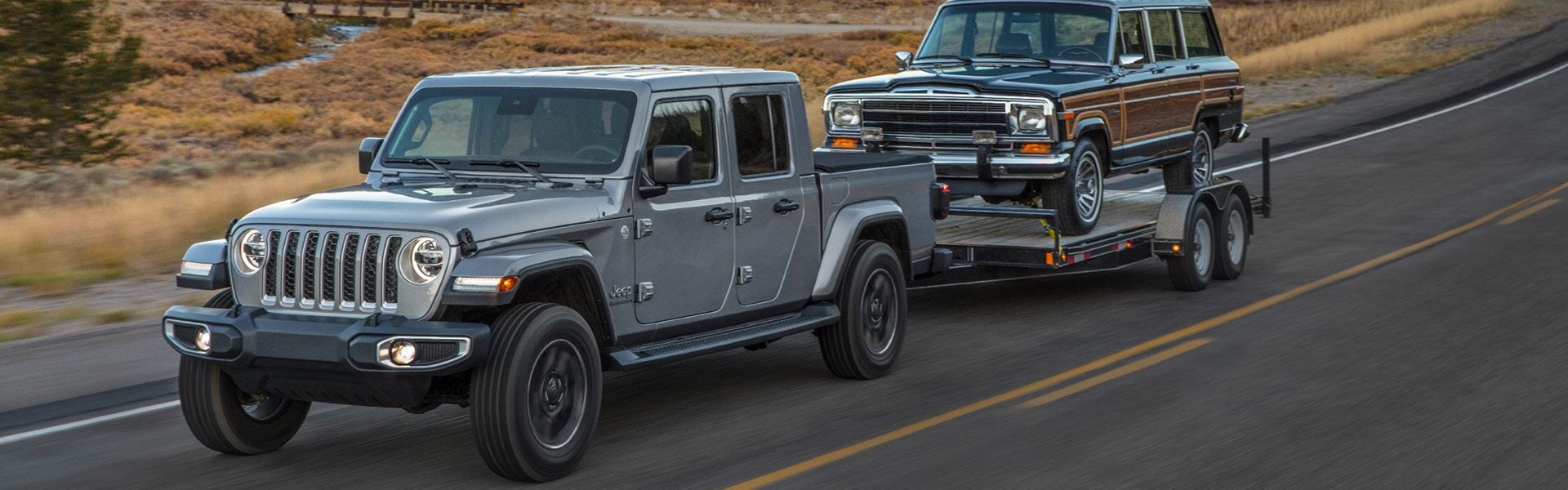 Jeep Gladiator towing classic car